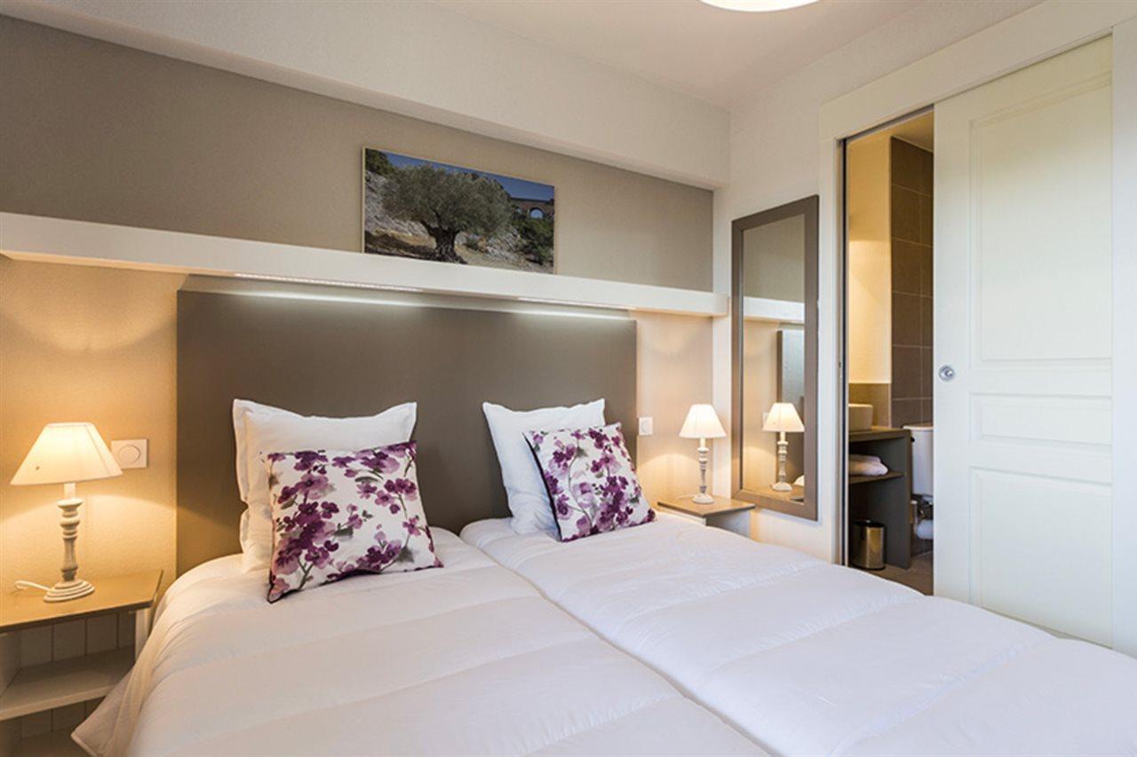 Residhotel Residence Pont Du Gard Ремулін Екстер'єр фото