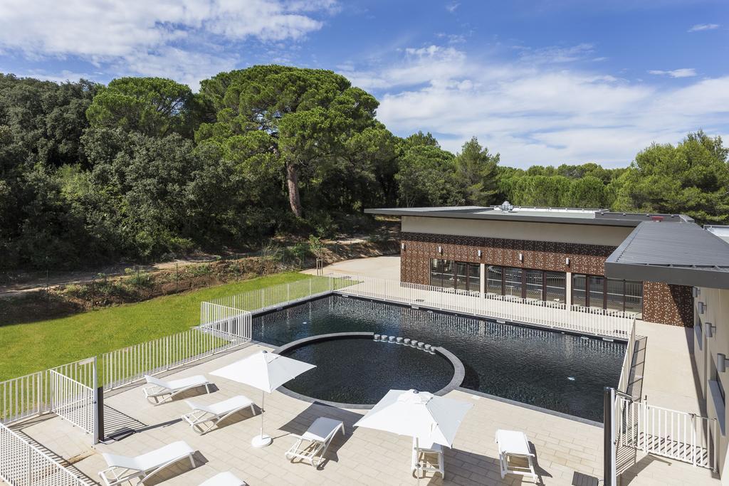 Residhotel Residence Pont Du Gard Ремулін Екстер'єр фото