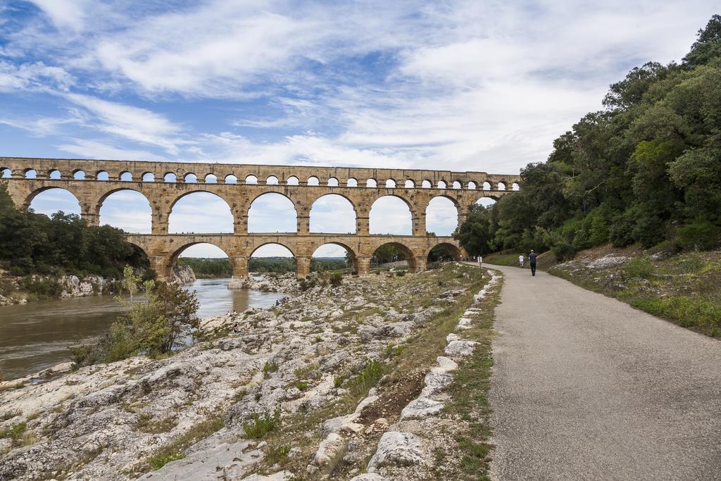 Residhotel Residence Pont Du Gard Ремулін Номер фото