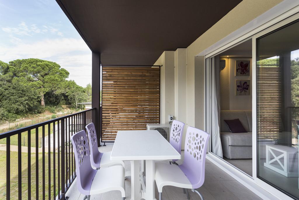 Residhotel Residence Pont Du Gard Ремулін Номер фото