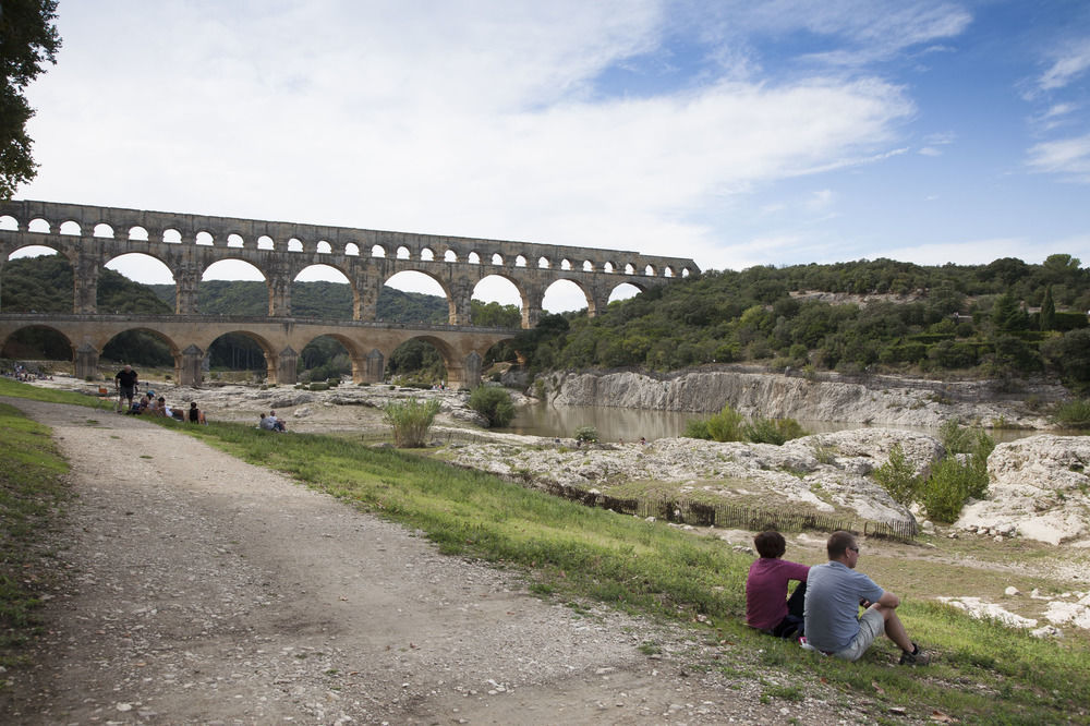 Residhotel Residence Pont Du Gard Ремулін Екстер'єр фото